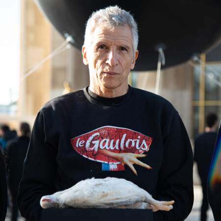 Nagui lors de la manifestation appelée par l'association française de défense des animaux L214 sur l'esplanade des Droits de l'Homme du Trocadéro à Paris
