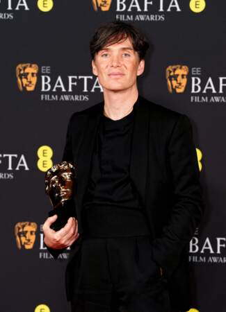 Cillian Murphy dans la salle de presse après avoir remporté le prix du meilleur acteur principal pour Oppenheimer lors des Bafta Film Awards 2024.