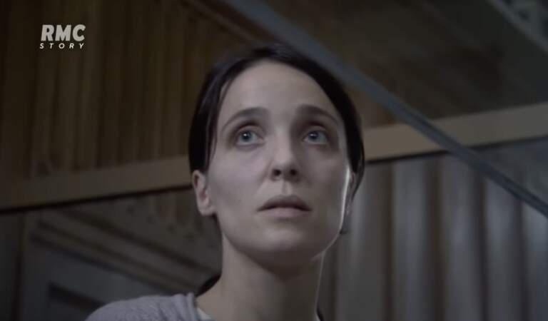 A 30 ans, l'actrice Alix Poisson se fait remarquer dans le téléfilm "Parcours meurtrier d'une mère ordinaire : L'affaire Courjault". 