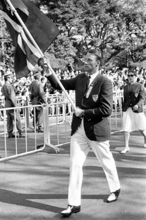 Harald V est un véritable passionné de sport. 
Il a répresenté la Norvége à la voile lors des Jeux Olympiques de 1964,1968 et 1972. 
