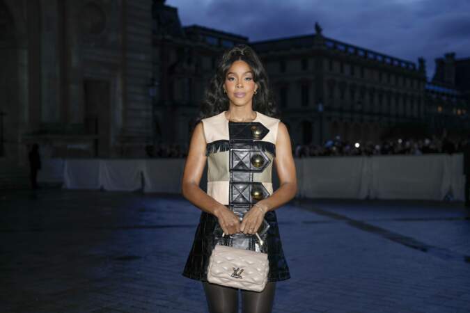Kelly Rowland au défilé mode femme Louis Vuitton printemps/été 2024 lors de la Fashion Week de Paris.