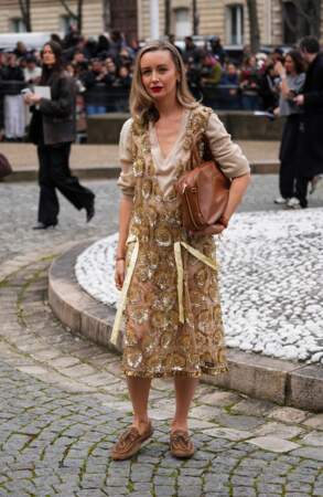 Nataly Osmann au défilé Miu Miu mode femme automne / hiver lors de la Fashion Week de Paris.