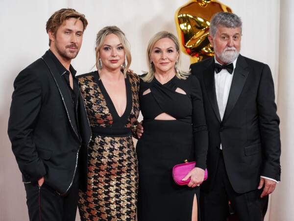 96ᵉ cérémonie des Oscars : Ryan Gosling, Mandi Gosling, Thomas Gosling et Donna Gosling.