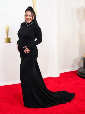 Durant la 96ᵉ cérémonie des Oscars, l'actrice et chanteuse Vanessa Hudgens a annoncé sa grossesse.