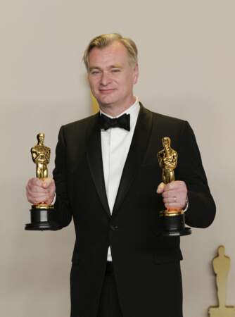 Christopher Nolan a reçu l'Oscar du meilleur film pour Oppenheimer, en plus de six autres récompenses.
