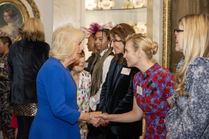 La reine Camilla a salué toutes les femmes présentes lors de cette réception 