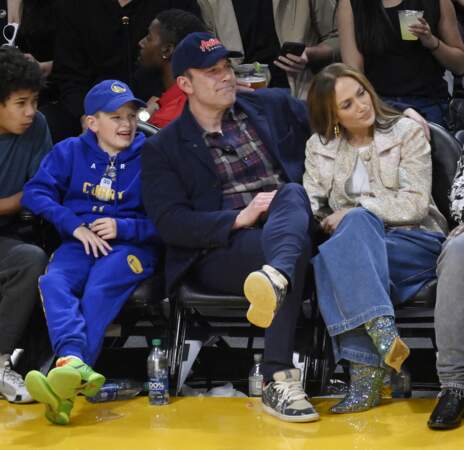 Match de NBA Lakers vs Warriors : Jennifer Lopez et Ben Affleck.