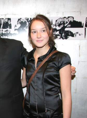 En 2008, après avoir joué dans plusieurs petits films, elle se retrouve devant la caméra de Christophe Honoré pour le film La belle personne