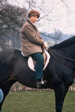 Elle a concouru dans l'équipe équestre britannique lors des Jeux Olympiques de Montréal en 1976