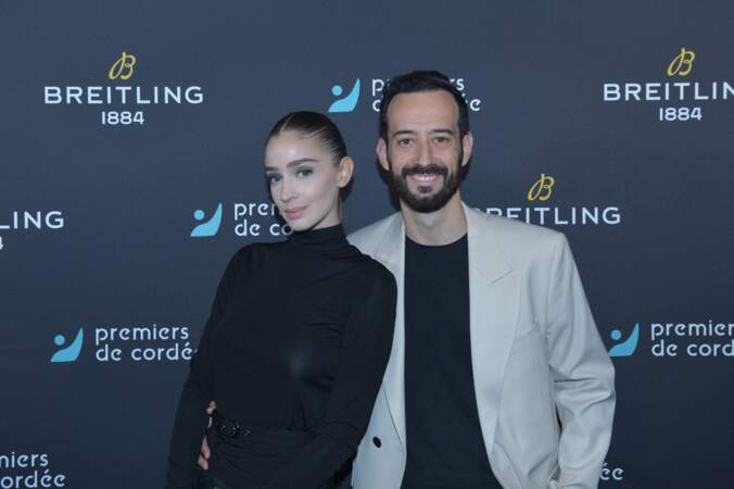 Mathieu Forget et sa compagne Victoria Dauberville lors du dîner de charité Breitling à la Samaritaine pour l’association "Premiers de Cordée"