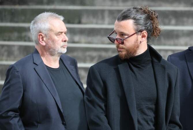Luc Besson aux obsèques de Jean-Yves Le Fur en l'église Saint-Roch à Paris