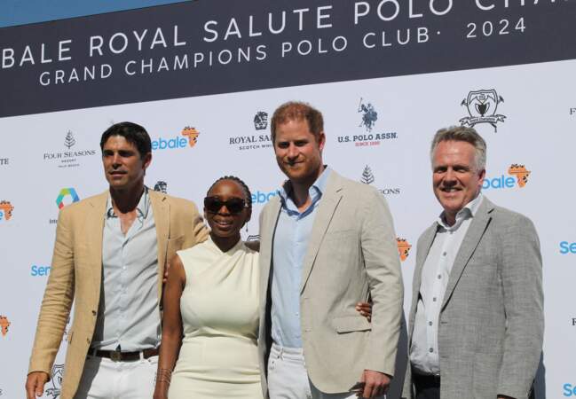 Le duc et la duchesse de Sussex lors du Royal Salute Polo Challenge.