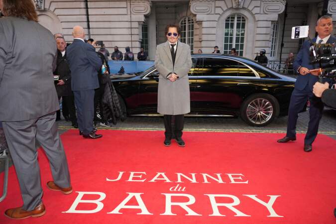 Johnny Depp arrive à la première britannique de Jeanne Du Barry, au Curzon Mayfair.