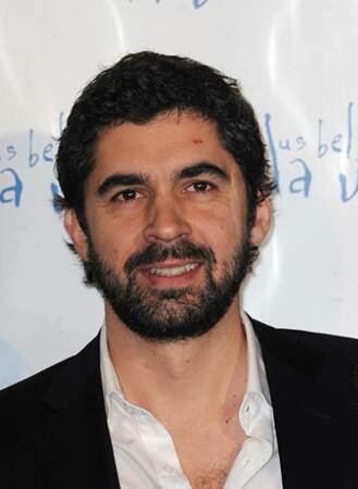 Ludovic Baude est connu pour son rôle de Benoît Cassagne de 2008 à 2019 dans la série télévisée Plus belle la vie.