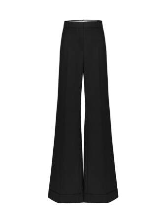 Pantalon évasé noir de la collection Mango x Victoria Beckham