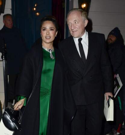 Salma Hayek et son mari Francois-Henri Pinault fêtent le 50ᵉ anniversaire de Victoria Beckham au club Oswald's à Londres.