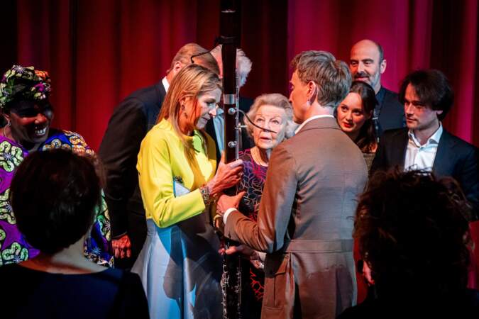 Le roi Willem-Alexander, la reine Maxima et la princesse Beatrix des Pays-Bas lors du concert annuel de la Journée du Roi.