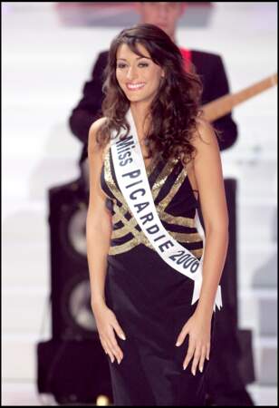 Puis, elle obtient le titre de Miss Picardie 2006 à Saint-Quentin, titre qui la qualifie pour participer à l'élection de Miss France 2007.