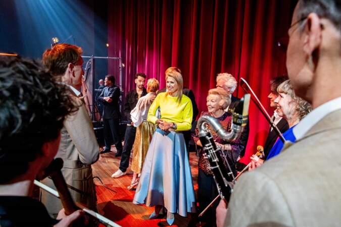 Le roi Willem-Alexander, la reine Maxima et la princesse Beatrix des Pays-Bas lors du concert annuel de la Journée du Roi.