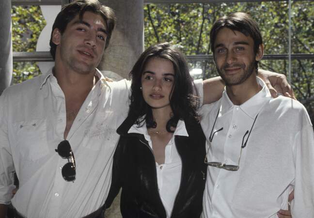 Puis elle fait ses débuts au cinéma en 1992, dans le film "Jamón jamón" de Bigas Luna.
Penélope Cruz donne la réplique à Javier Bardem et Jordi Molla 
