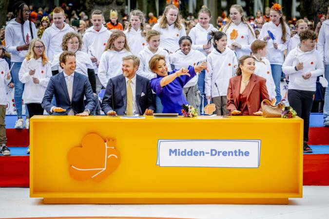 Le roi Willem-Alexander, la reine Maxima et les princesses Amalia Ariane et Alexia, le jeudi 27 avril 2024.