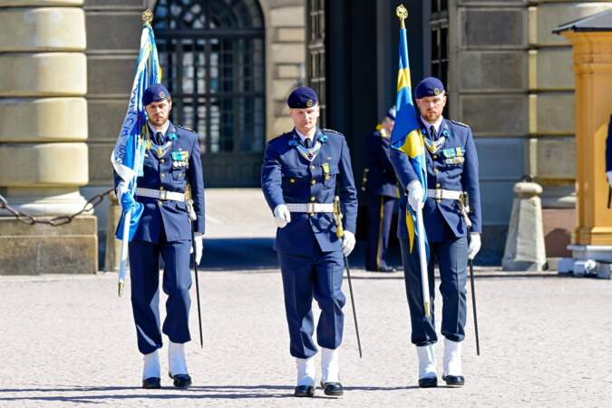 Le roi Carl XVI Gustav de Suède lors des célébrations de son 78ème anniversaire dans la cour du Palais Royal de Stockholm.